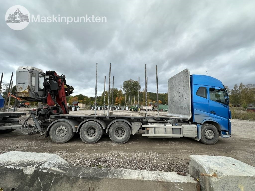 Volvo FH timmerbil med kran - شاحنة قطع الأشجار: صور 4 Volvo FH timmerbil med kran - شاحنة قطع الأشجار: صور 4