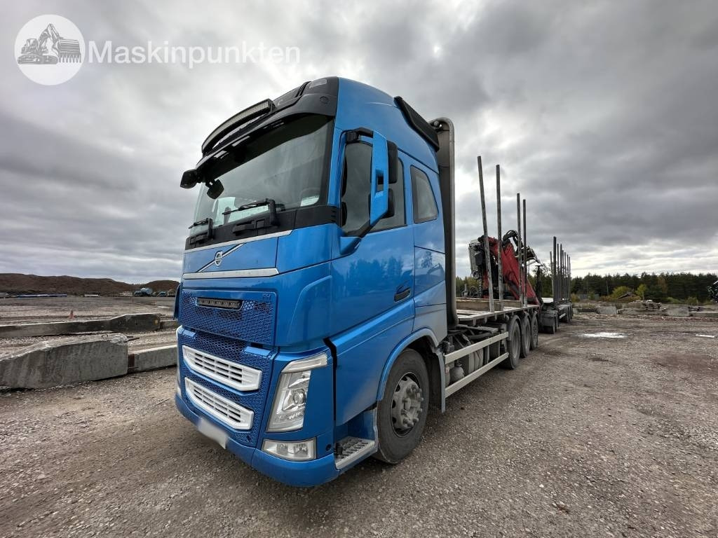 Volvo FH timmerbil med kran - شاحنة قطع الأشجار: صور 1 Volvo FH timmerbil med kran - شاحنة قطع الأشجار: صور 1
