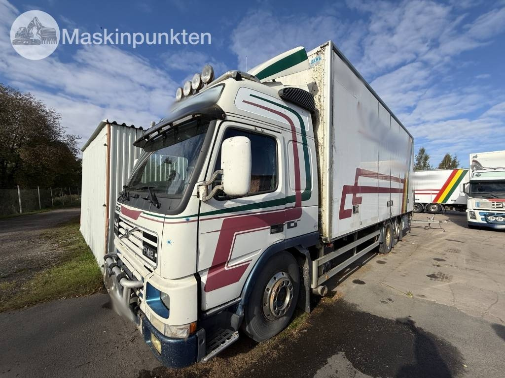 Volvo FM 12 - بصندوق مغلق شاحنة: صور 1 Volvo FM 12 - بصندوق مغلق شاحنة: صور 1