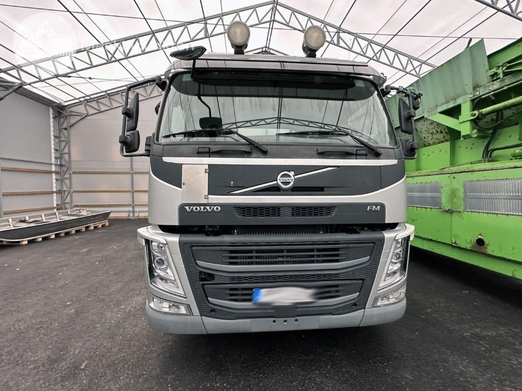 Volvo FM 420 - شاحنة ذات الخطاف: صور 3 Volvo FM 420 - شاحنة ذات الخطاف: صور 3