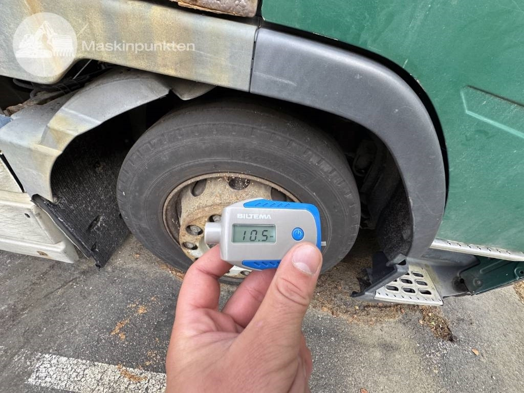 بصندوق مغلق شاحنة Volvo FM 9 300: صور 46