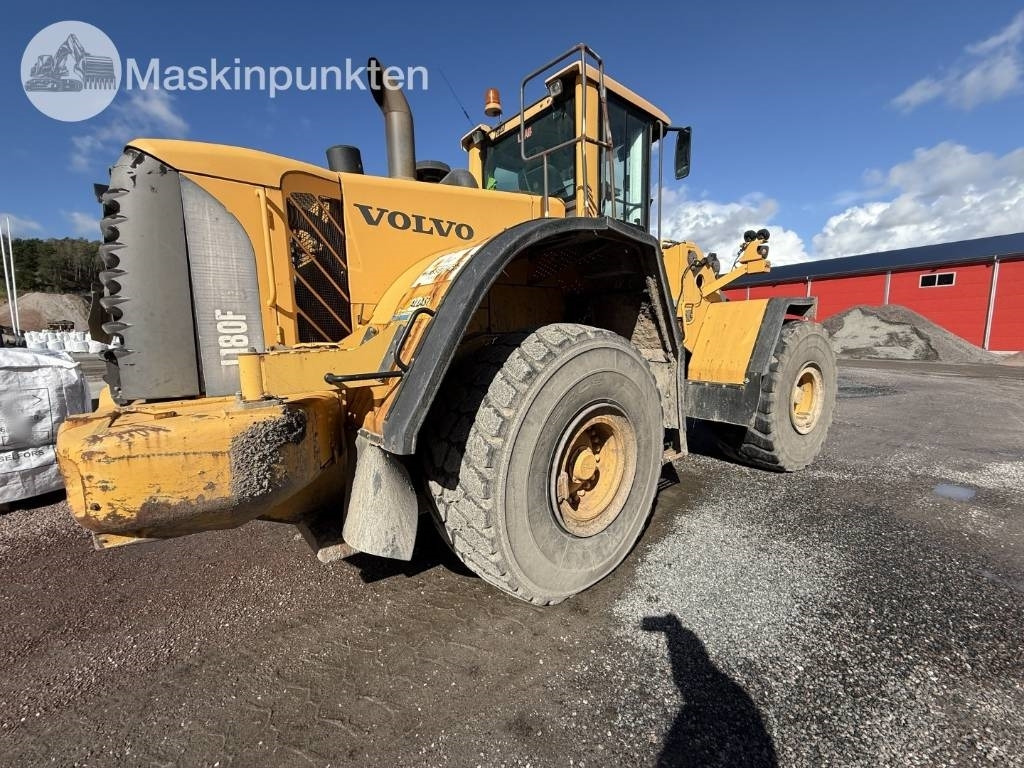 Volvo L 180 F - اللودر بعجل: صور 5 Volvo L 180 F - اللودر بعجل: صور 5
