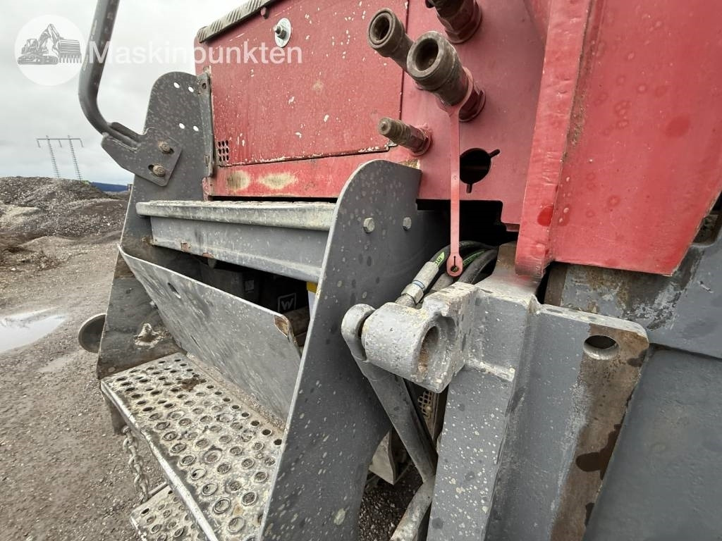 ماكينات لصقل الأسفلت Wirtgen W 100: صور 32