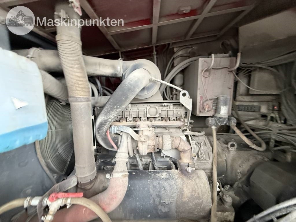 ماكينات لصقل الأسفلت Wirtgen W 100: صور 44