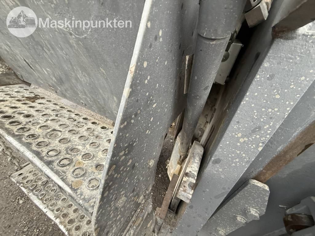 ماكينات لصقل الأسفلت Wirtgen W 100: صور 33