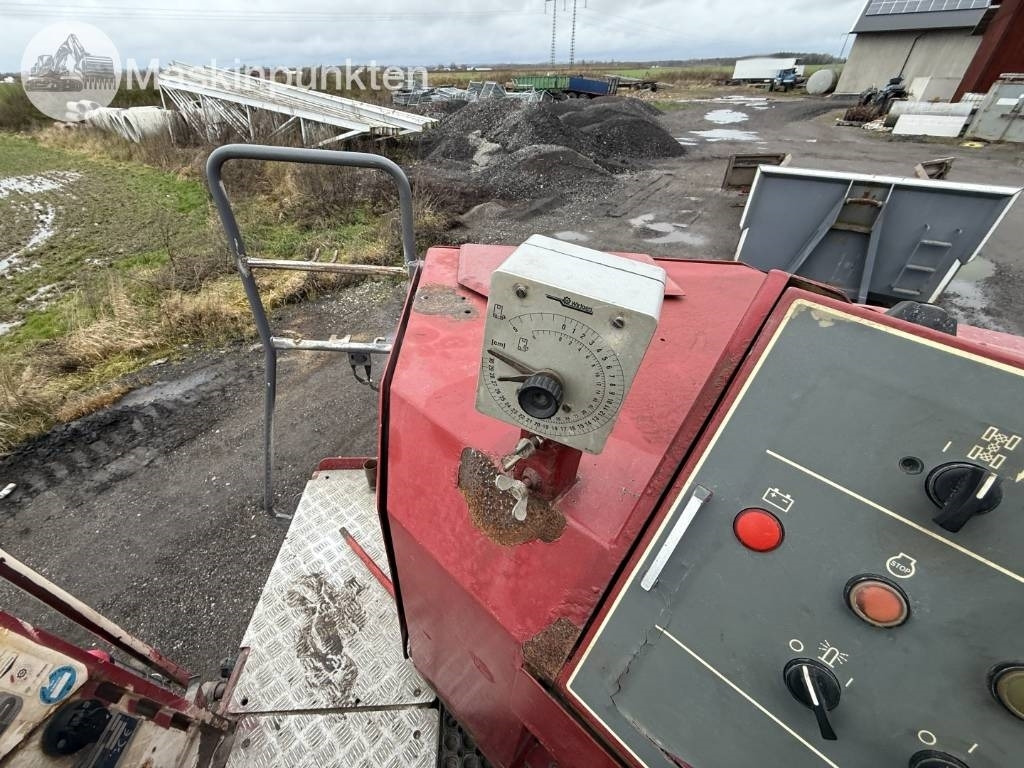 ماكينات لصقل الأسفلت Wirtgen W 100: صور 18