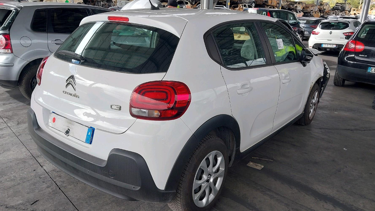 CITROEN C3 III 1.2 PURETECH - سيارة: صور 4 CITROEN C3 III 1.2 PURETECH - سيارة: صور 4