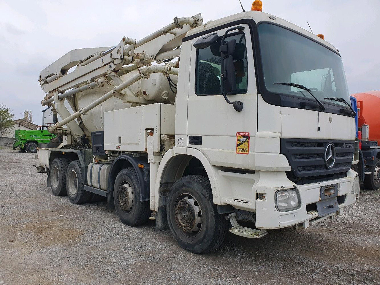 MERCEDES ACTROS 3236 MALAX PUTZMEISTER - شاحنة خلاطة خرسانة: صور 1 MERCEDES ACTROS 3236 MALAX PUTZMEISTER - شاحنة خلاطة خرسانة: صور 1