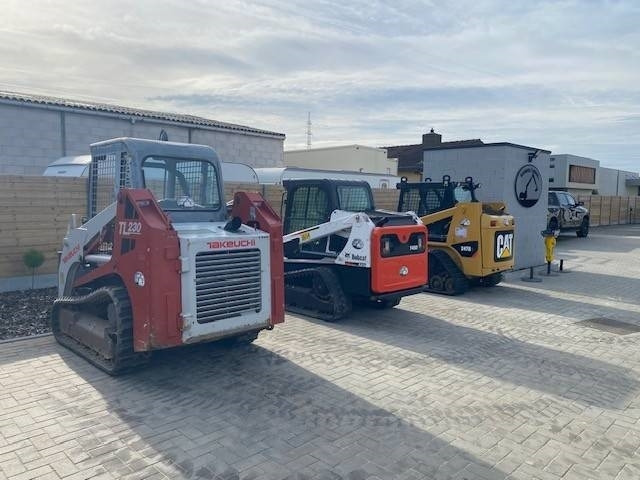 Bobcat T 450 - شيول صغير: صور 3 Bobcat T 450 - شيول صغير: صور 3