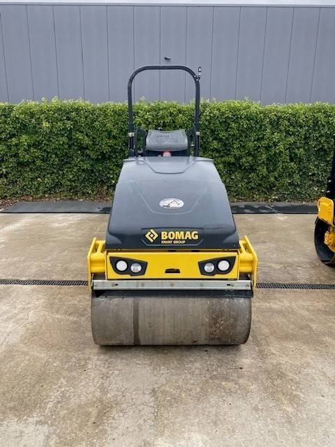 Bomag BW 120 AD-5 - مدحلة الأسفلت: صور 5 Bomag BW 120 AD-5 - مدحلة الأسفلت: صور 5
