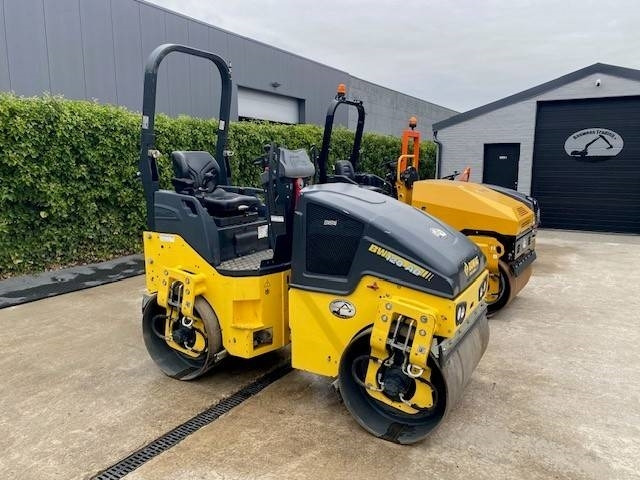 Bomag BW 120 AD-5 - مدحلة الأسفلت: صور 4 Bomag BW 120 AD-5 - مدحلة الأسفلت: صور 4