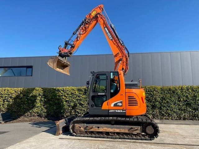 Doosan DX140 LCR-5 - حفارات زحافة: صور 5 Doosan DX140 LCR-5 - حفارات زحافة: صور 5