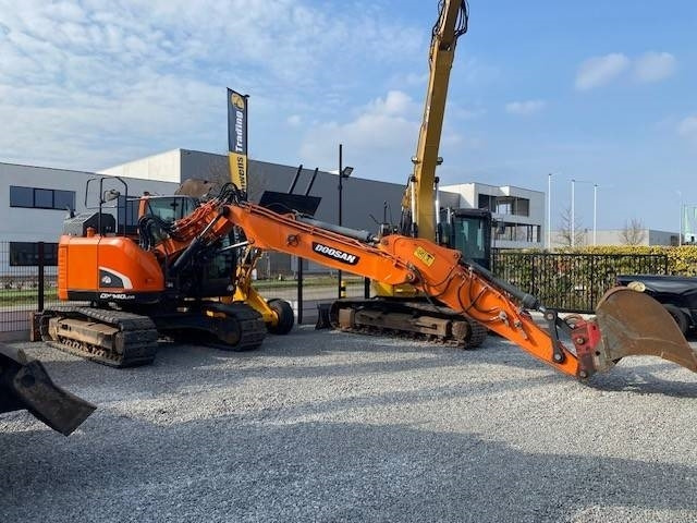 Doosan DX140 LCR-5  - حفارات زحافة: صور 4 Doosan DX140 LCR-5  - حفارات زحافة: صور 4