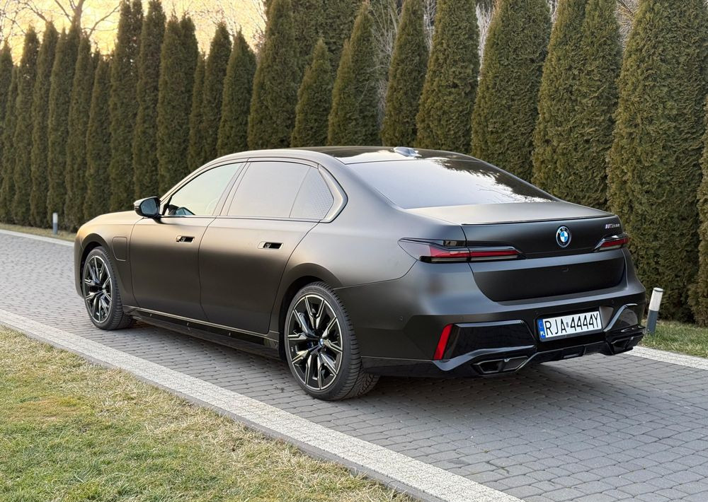 BMW Seria 7 - سيدان: صور 4 BMW Seria 7 - سيدان: صور 4