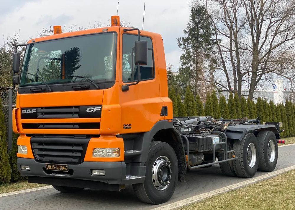 DAF CF 85.340 6X4 MANUAL - شاحنة ذات الخطاف: صور 3 DAF CF 85.340 6X4 MANUAL - شاحنة ذات الخطاف: صور 3