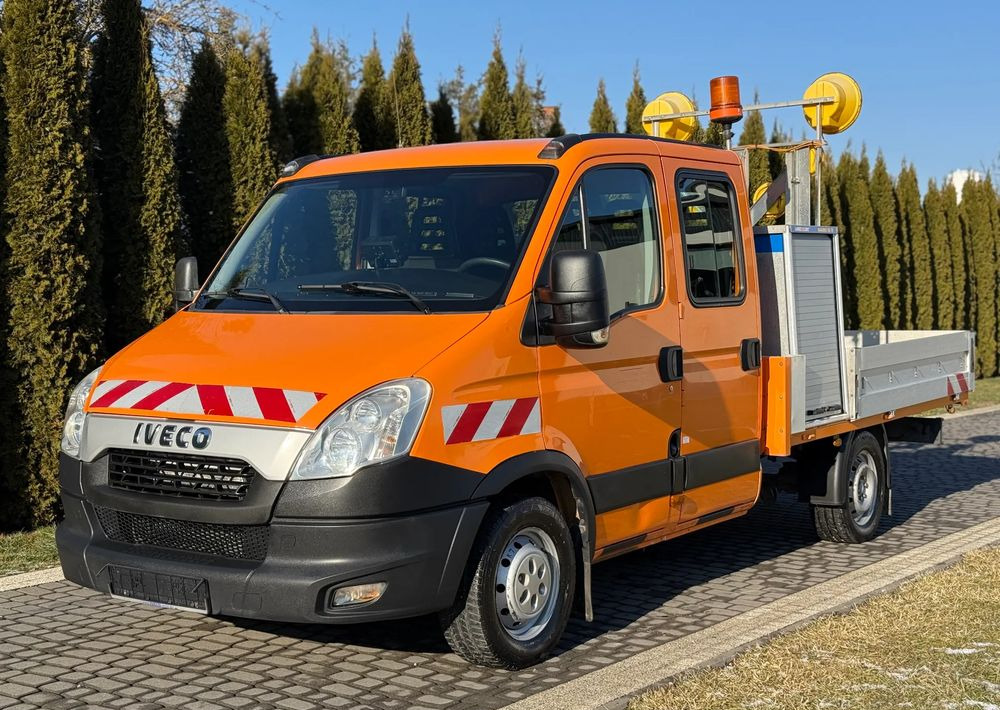 Iveco DAILY 35S13 - الشاحنات الصغيرة ستائر: صور 1 Iveco DAILY 35S13 - الشاحنات الصغيرة ستائر: صور 1