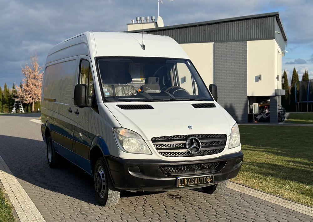 Mercedes-Benz SPRINTER 516 3,5 T MANUAL - فان: صور 3 Mercedes-Benz SPRINTER 516 3,5 T MANUAL - فان: صور 3