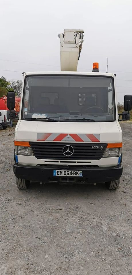 Mercedes-Benz VARIO 815D 17 M - مصاعد الازدهار محمولة على شاحنة: صور 2 Mercedes-Benz VARIO 815D 17 M - مصاعد الازدهار محمولة على شاحنة: صور 2