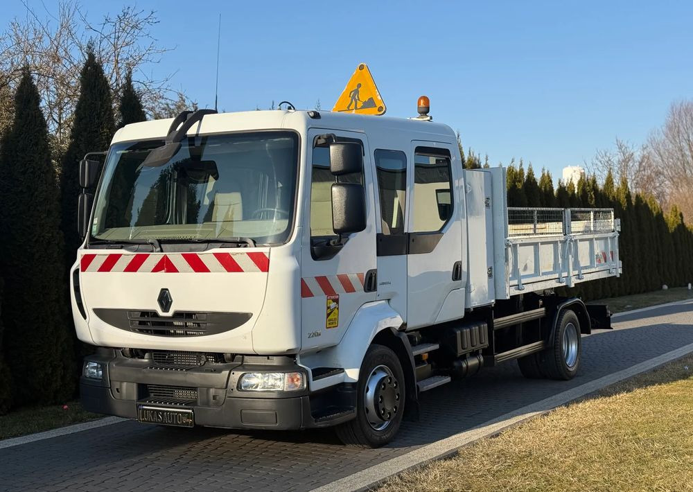 Renault MIDLUM 220 12 T WYWROTKA 6 MIEJSC - قلابات: صور 2 Renault MIDLUM 220 12 T WYWROTKA 6 MIEJSC - قلابات: صور 2