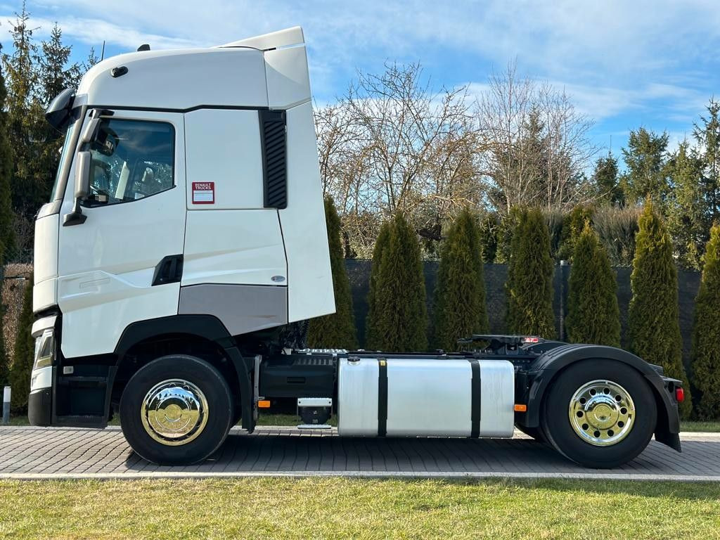 Renault T 480 HIGH - شاحنة جرار: صور 4 Renault T 480 HIGH - شاحنة جرار: صور 4