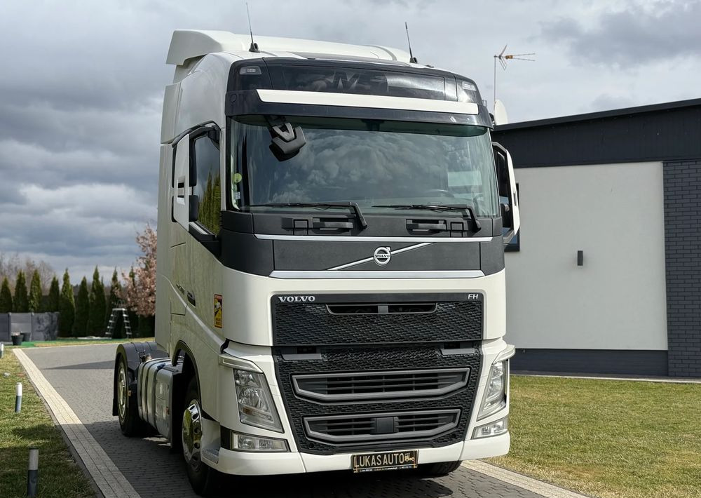 Volvo FH 500 PARK COOL - شاحنة جرار: صور 3 Volvo FH 500 PARK COOL - شاحنة جرار: صور 3