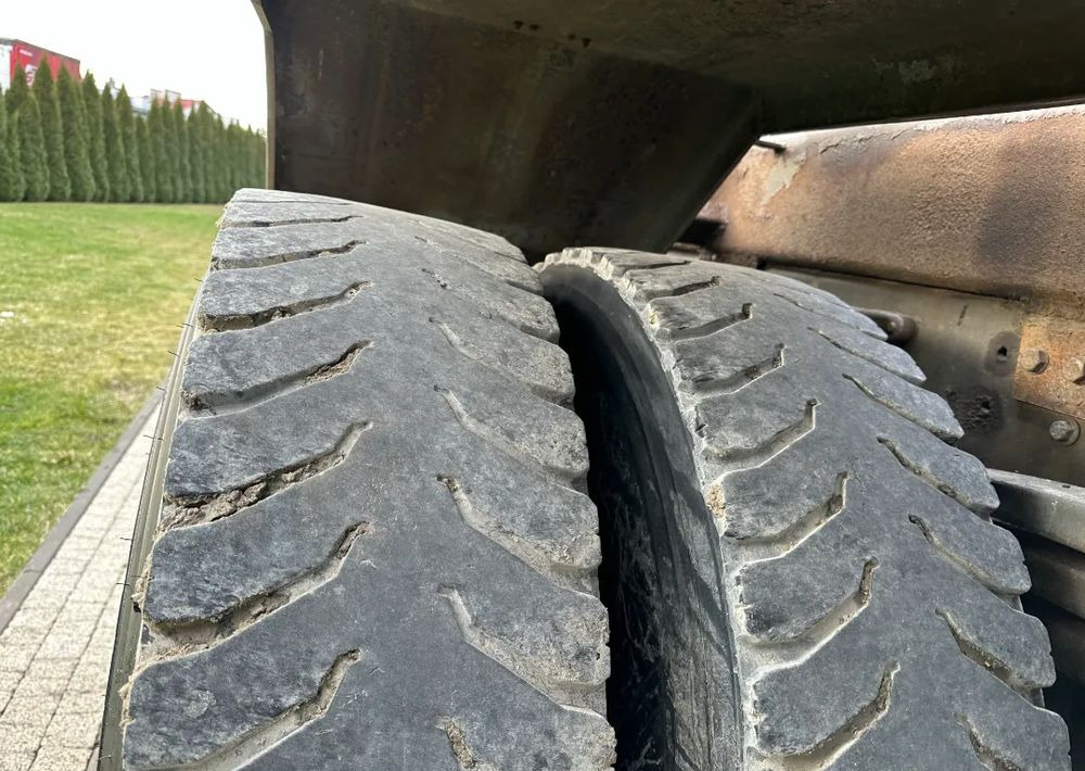 شاحنة ذات الخطاف Volvo FM 400 HAKOWIEC 6X4: صور 14