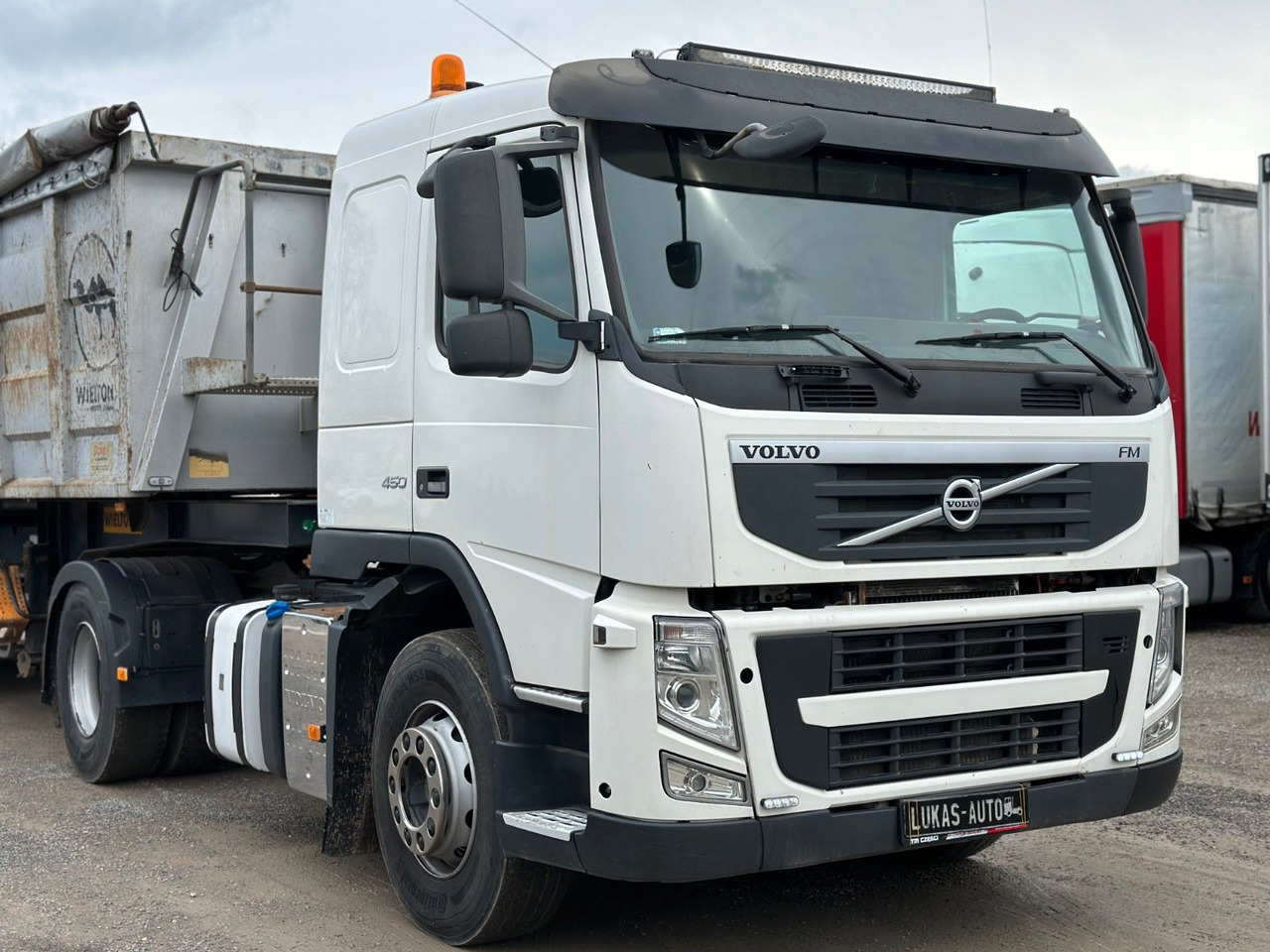 Volvo FM 450 HYDRAULIC AUTOMATIC - شاحنة جرار: صور 3 Volvo FM 450 HYDRAULIC AUTOMATIC - شاحنة جرار: صور 3