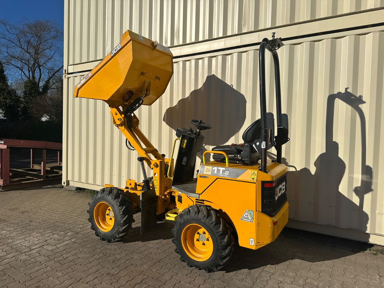 JCB 1T-2 High Tip Dumper, 632 Bh, 1.000 KG - شاحنة قلابة صغيرة: صور 3 JCB 1T-2 High Tip Dumper, 632 Bh, 1.000 KG - شاحنة قلابة صغيرة: صور 3