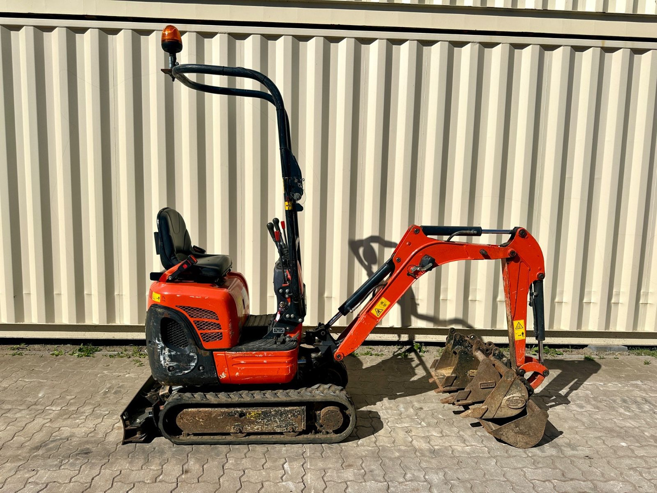 Kubota K008-3 / 2021 BJ / 725 H / 4 x Löffel - حفارة مصغرة: صور 5 Kubota K008-3 / 2021 BJ / 725 H / 4 x Löffel - حفارة مصغرة: صور 5