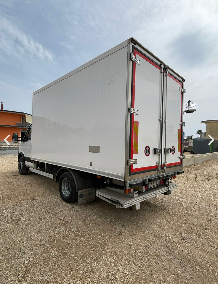 IVECO DAILY 60C17 - مبردة شاحنة: صور 3 IVECO DAILY 60C17 - مبردة شاحنة: صور 3