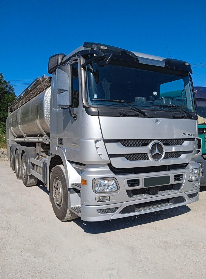 Mercedes-Benz ACTROS 3248 - شاحنة صهريج: صور 1 Mercedes-Benz ACTROS 3248 - شاحنة صهريج: صور 1