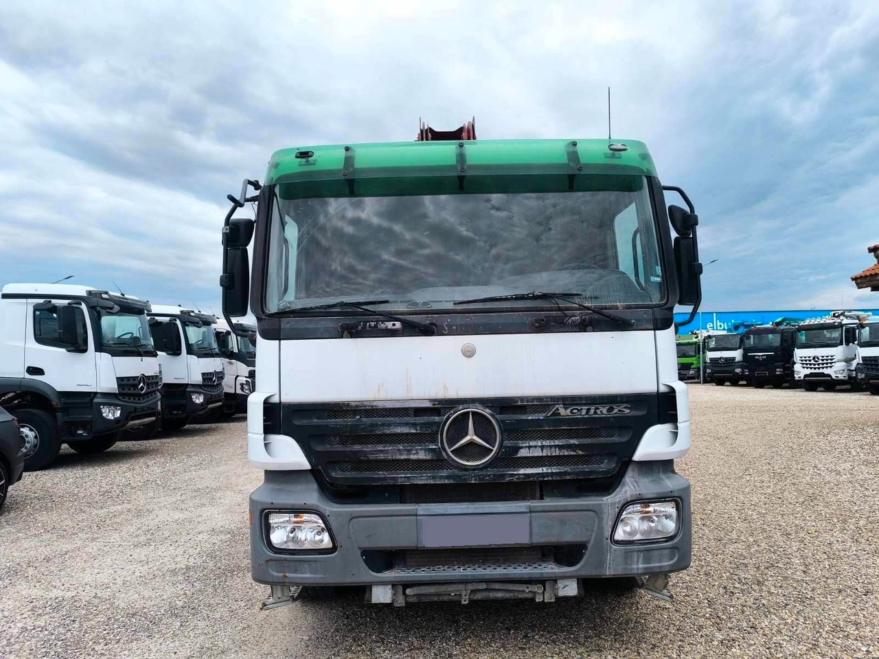 Mercedes-Benz ACTROS 3341 JUNJIN JXR 38-4 - مضخة خرسانة: صور 2 Mercedes-Benz ACTROS 3341 JUNJIN JXR 38-4 - مضخة خرسانة: صور 2