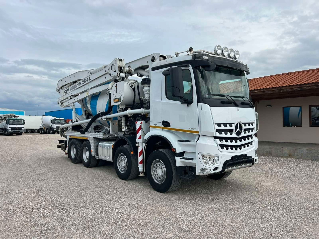 Mercedes-Benz AROCS 3251 CIFA MAGNUM MK28.4L - خلاطة مع مضخة: صور 1 Mercedes-Benz AROCS 3251 CIFA MAGNUM MK28.4L - خلاطة مع مضخة: صور 1