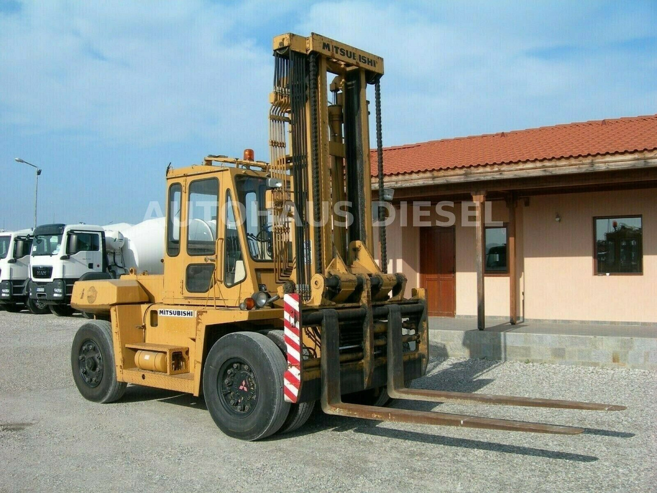 Mitsubishi FD 135 - رافعة شوكية ديزل: صور 1 Mitsubishi FD 135 - رافعة شوكية ديزل: صور 1