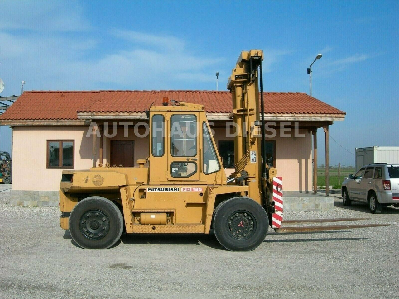 Mitsubishi FD 135 - رافعة شوكية ديزل: صور 4 Mitsubishi FD 135 - رافعة شوكية ديزل: صور 4