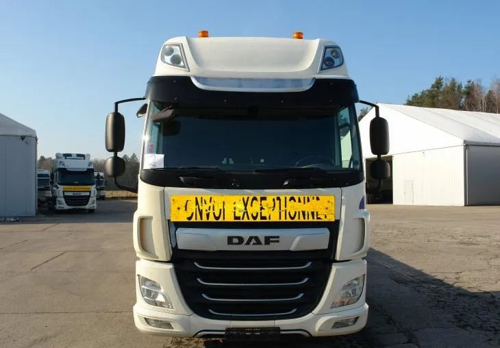 DAF CF 410 EURO 6 Laweta - Platforma super stan - شاحنات مسطحة: صور 2 DAF CF 410 EURO 6 Laweta - Platforma super stan - شاحنات مسطحة: صور 2