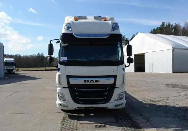 DAF CF 410 EURO 6 Laweta - Platforma super stan - شاحنات مسطحة: صور 2 DAF CF 410 EURO 6 Laweta - Platforma super stan - شاحنات مسطحة: صور 2