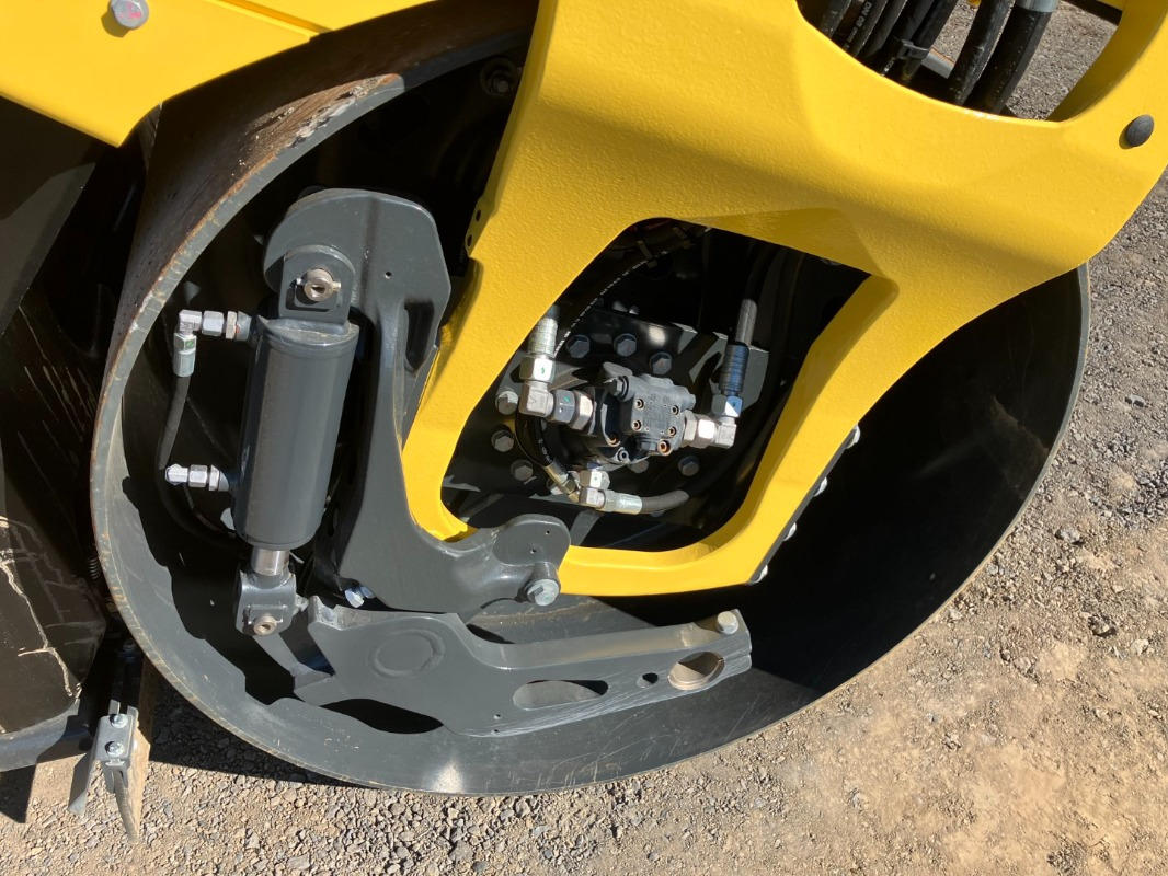 مدحلة الأسفلت BOMAG DE BW 141 AD-50  Stage IIIa / Tier3: صور 15