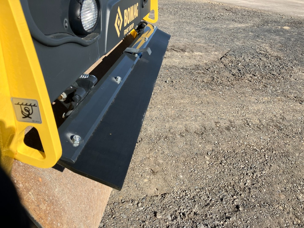 مدحلة الأسفلت BOMAG DE BW 141 AD-50  Stage IIIa / Tier3: صور 12