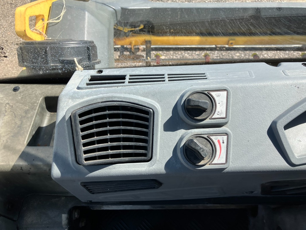 BOMAG DE BW 161 AD-5 Stage IIIb/Tier 4i - مدحلة: صور 4 BOMAG DE BW 161 AD-5 Stage IIIb/Tier 4i - مدحلة: صور 4