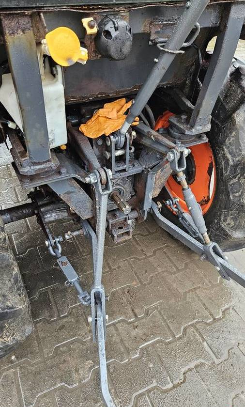 جرار Ciągnik Kubota B2650 4x4 klima 26 KM hydrostat: صور 12