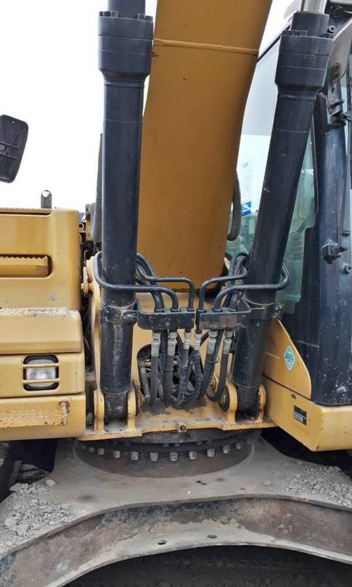 Koparka Caterpillar 320DL hydraulika klima kamera CAT - حفارات زحافة: صور 5 Koparka Caterpillar 320DL hydraulika klima kamera CAT - حفارات زحافة: صور 5
