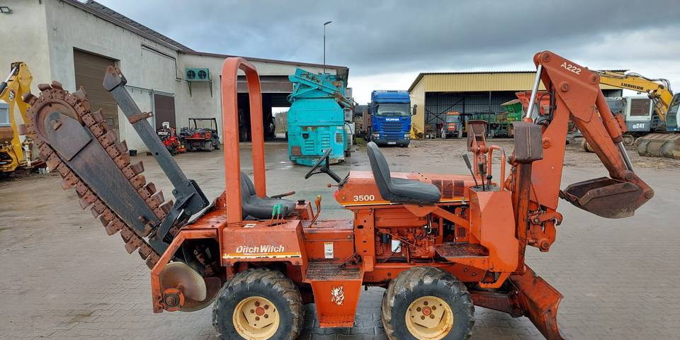 Koparka łańcuchowa Ditch Witch 3500DD - خندقکن: صور 4 Koparka łańcuchowa Ditch Witch 3500DD - خندقکن: صور 4