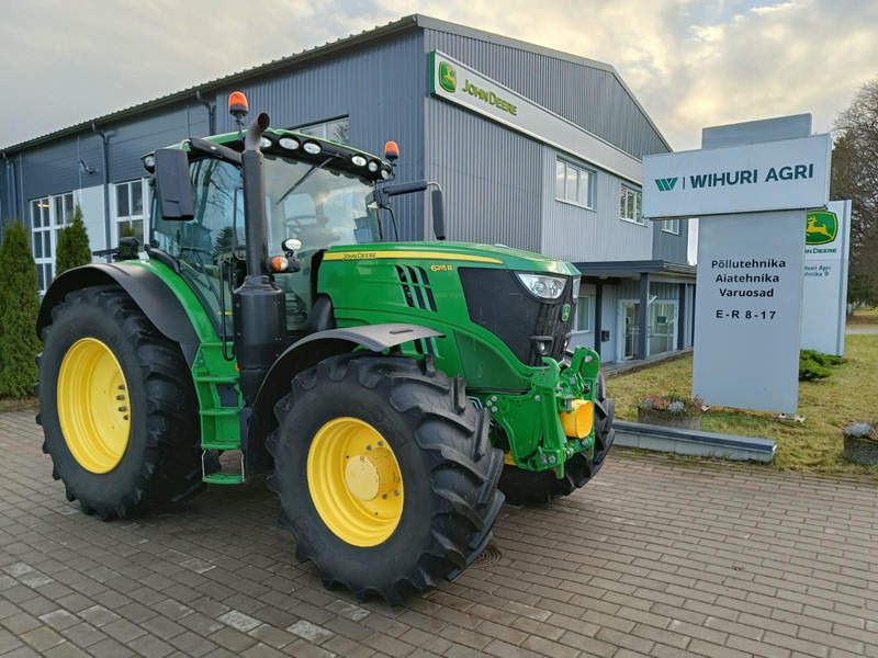 John Deere 6215R - جرار: صور 1 John Deere 6215R - جرار: صور 1