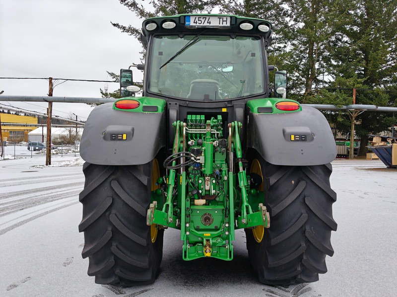 John Deere 6215R - جرار: صور 4 John Deere 6215R - جرار: صور 4
