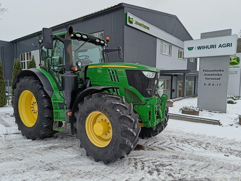 John Deere 6215R - جرار: صور 1 John Deere 6215R - جرار: صور 1