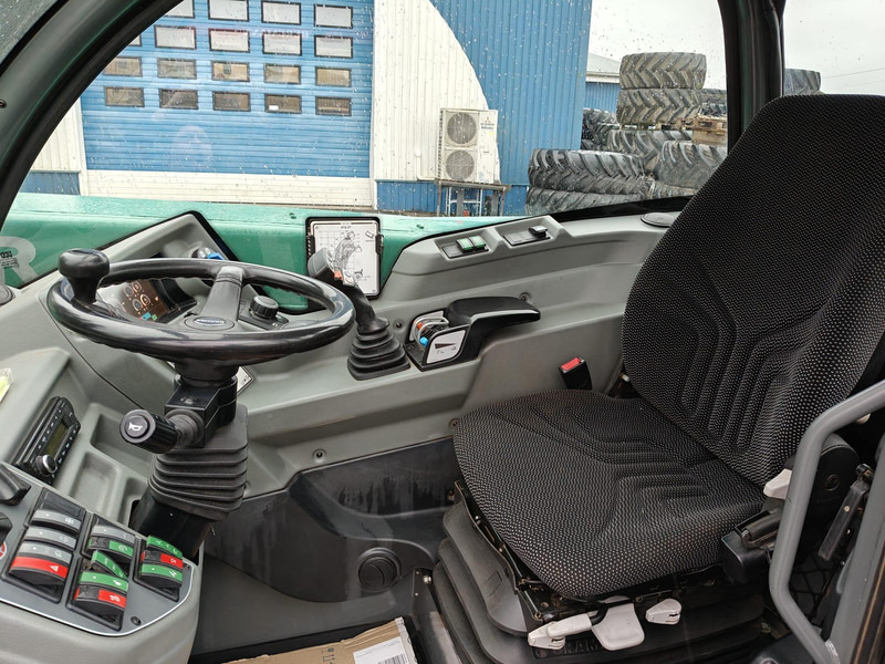 Kramer KT407 إيجار Kramer KT407: صور 10 Kramer KT407 إيجار Kramer KT407: صور 10