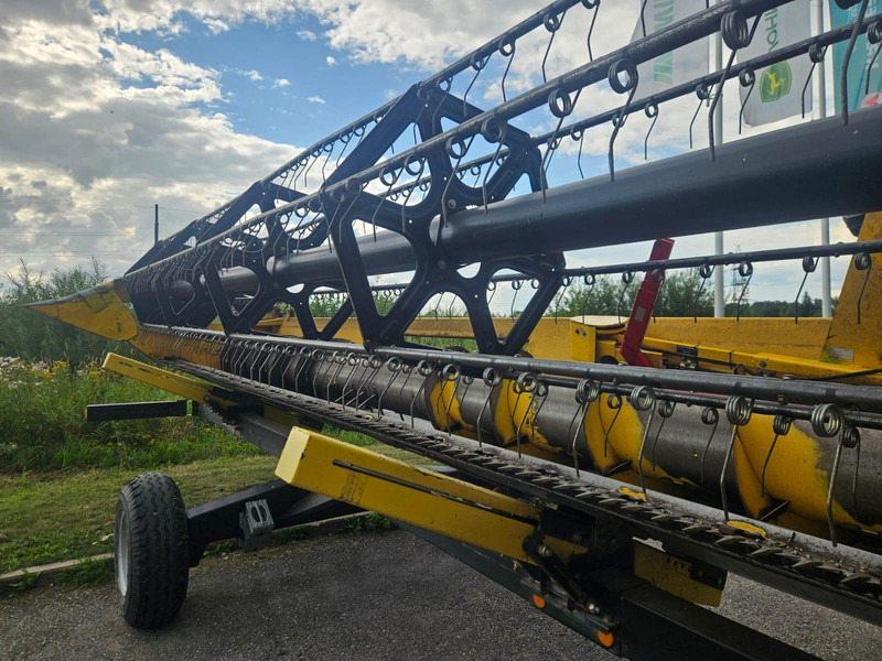 حصادة شاملة New Holland CX 8.80: صور 12