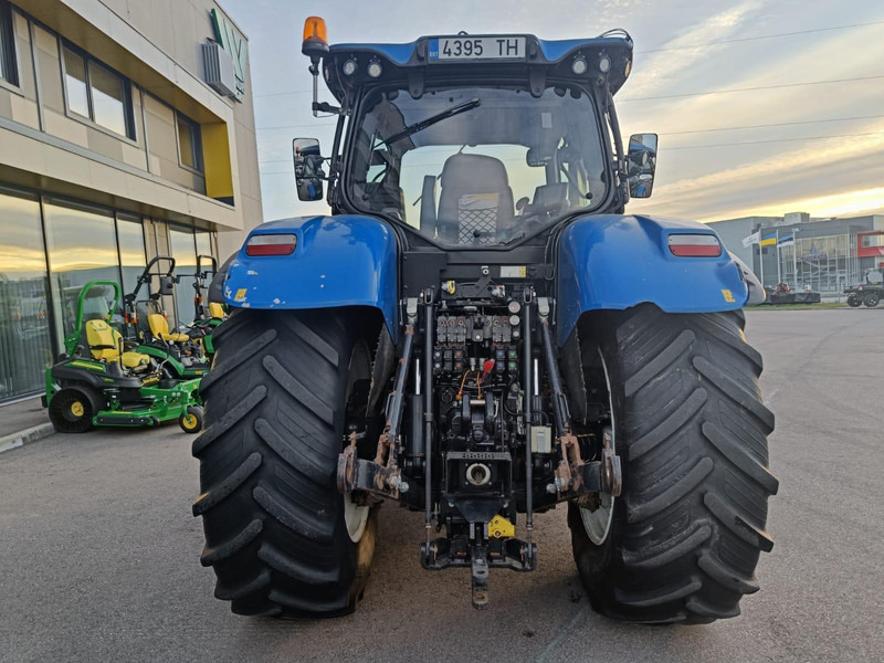 New Holland T7.270 AC - جرار: صور 4 New Holland T7.270 AC - جرار: صور 4