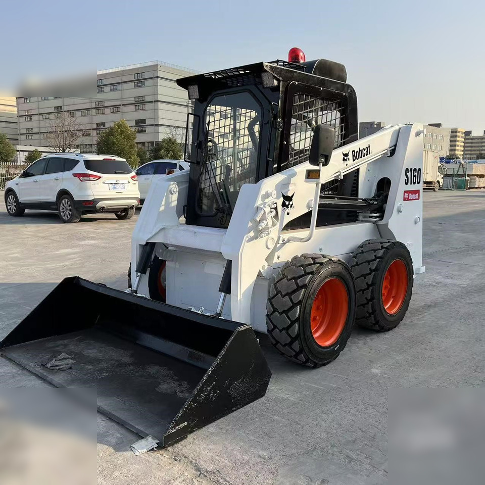 BOBCAT S160 - شيول صغير: صور 3 BOBCAT S160 - شيول صغير: صور 3